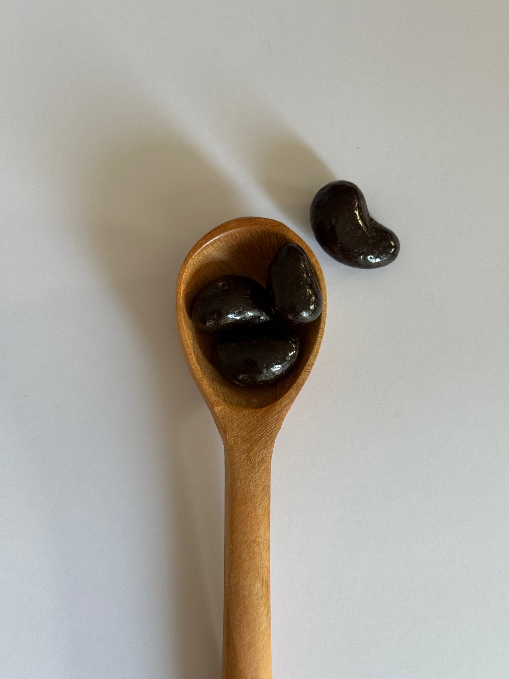 Nuez de la india con chocolate sin azúcar