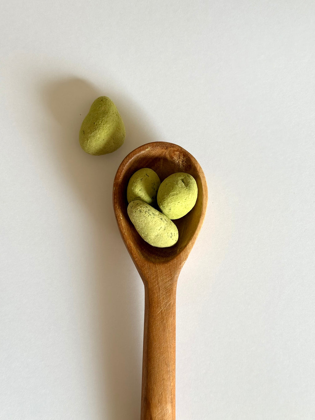 Fresa deshidratada con matcha