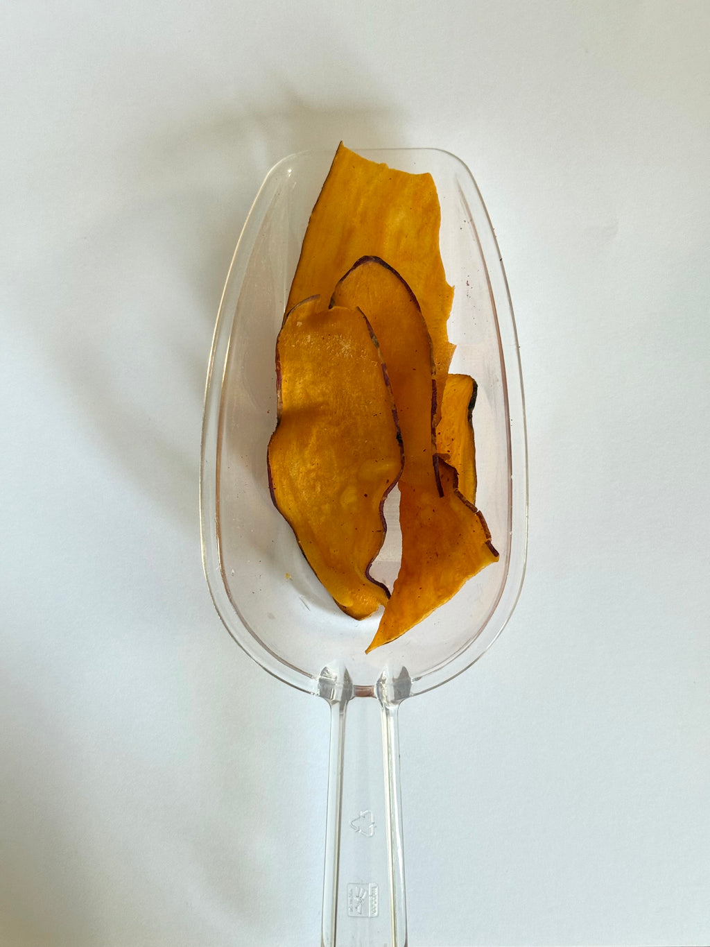 Camote natural chips